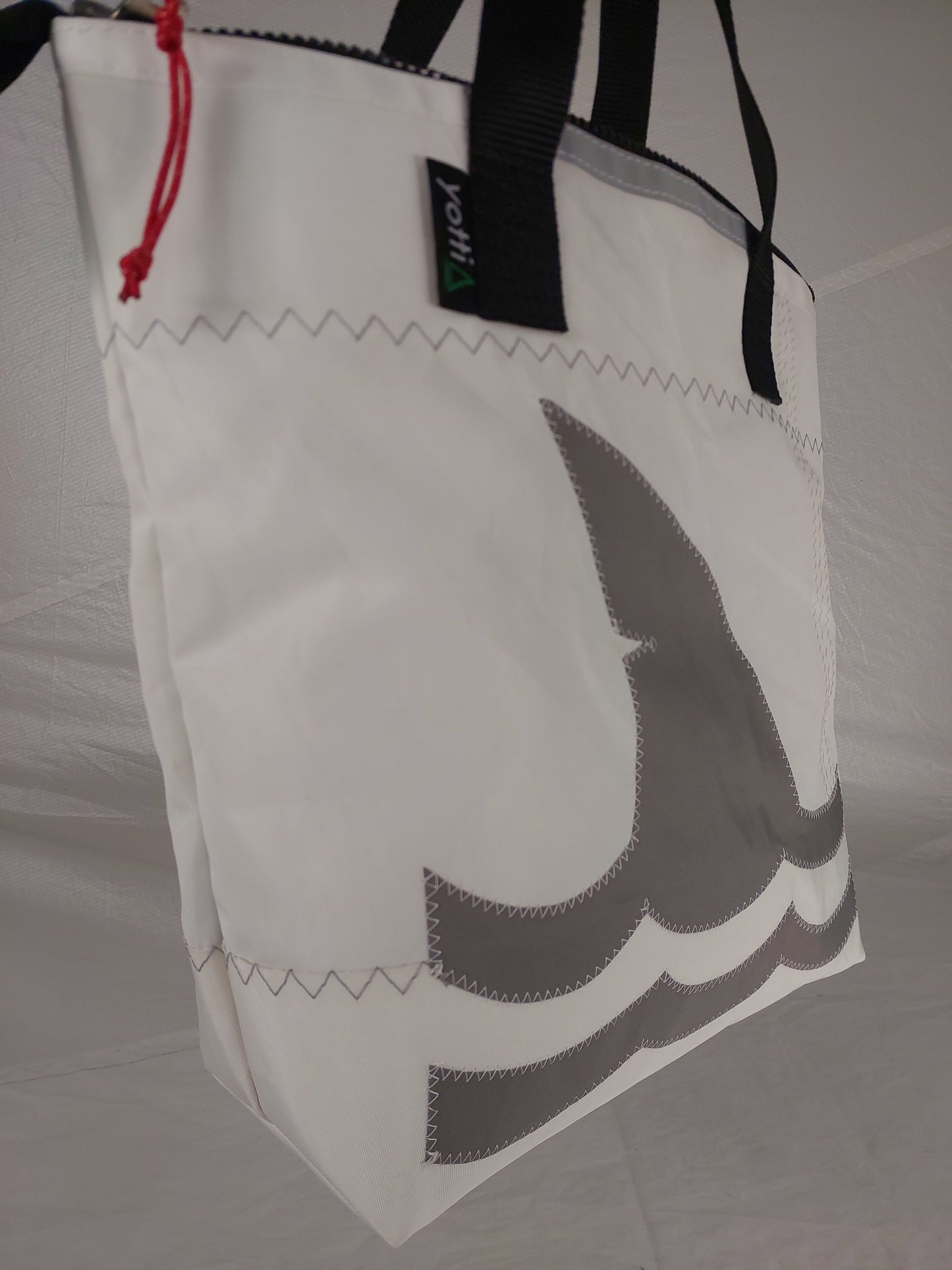 Shark Zip Tote 939