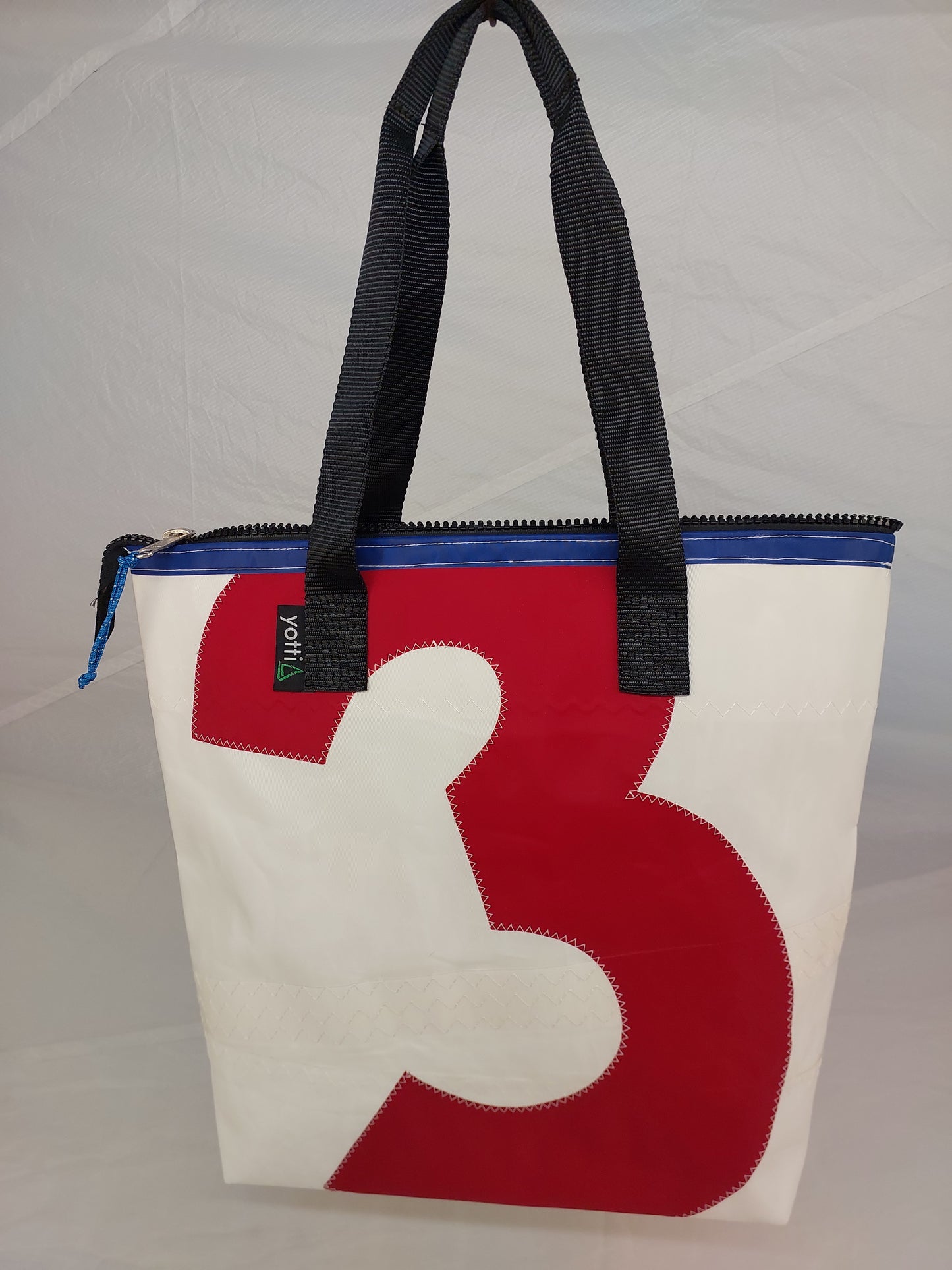 #3 Zip Tote 774