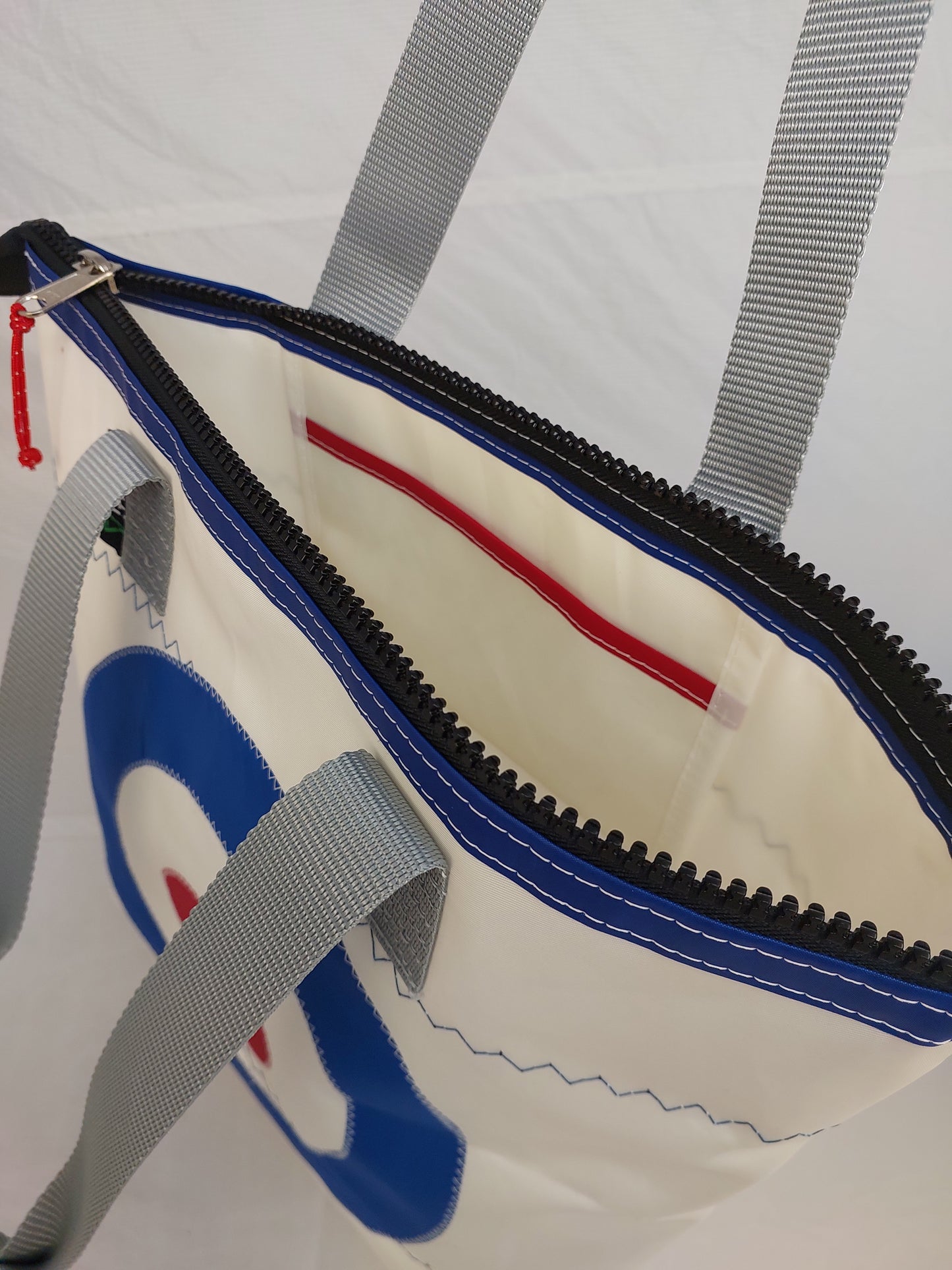 Roundel Zip Tote 781