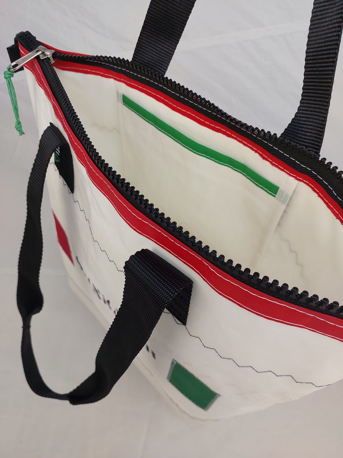 Spinnaker Zip Tote 783