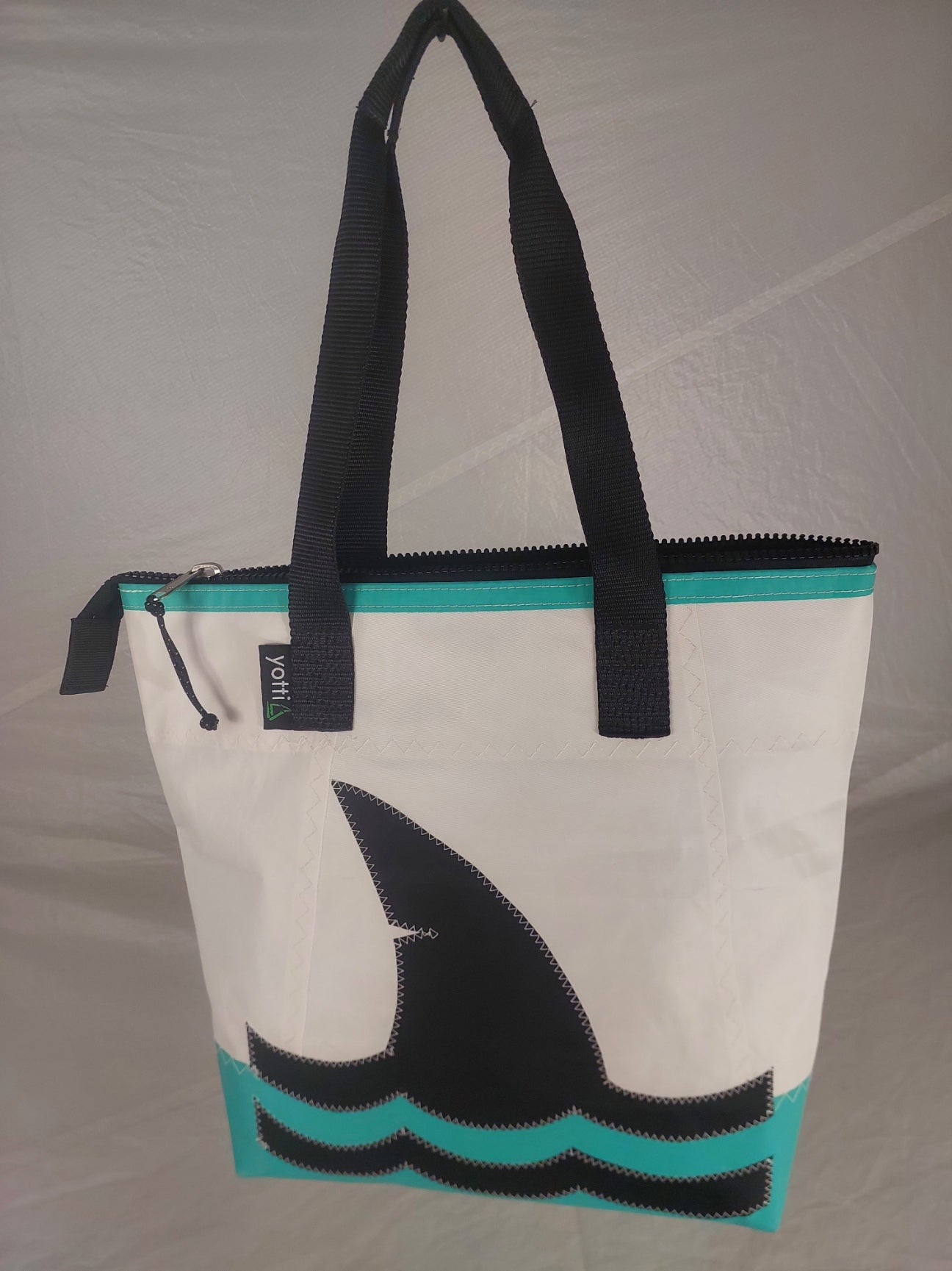 Shark Zip Tote 892