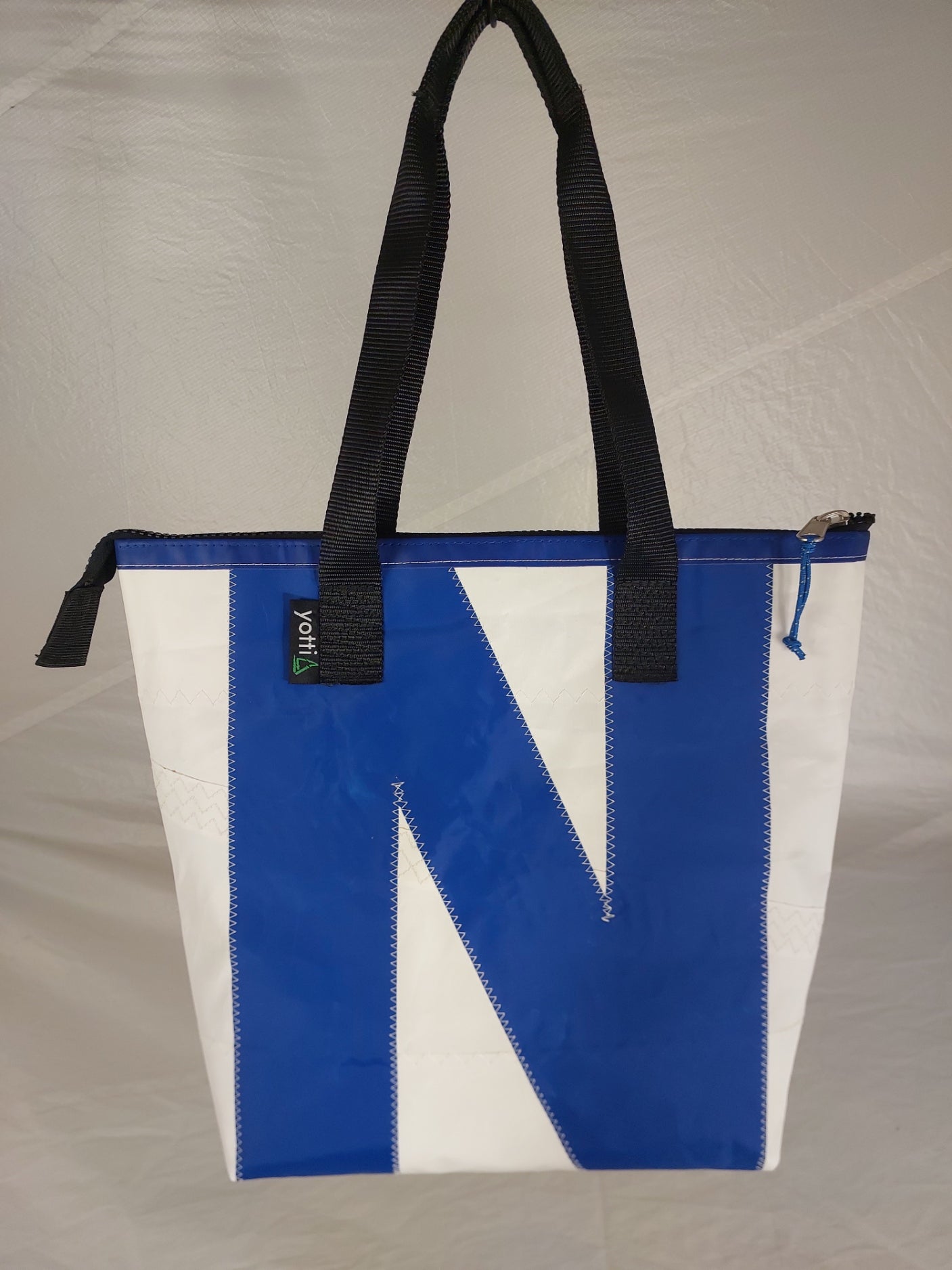 N Zip Tote 894
