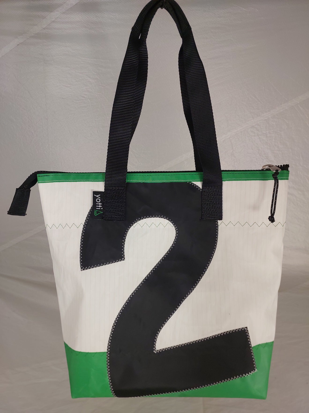 #2 Zip Tote 899