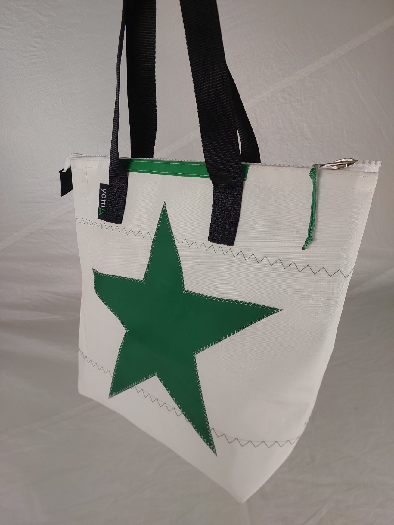 Green Star Zip Tote 933