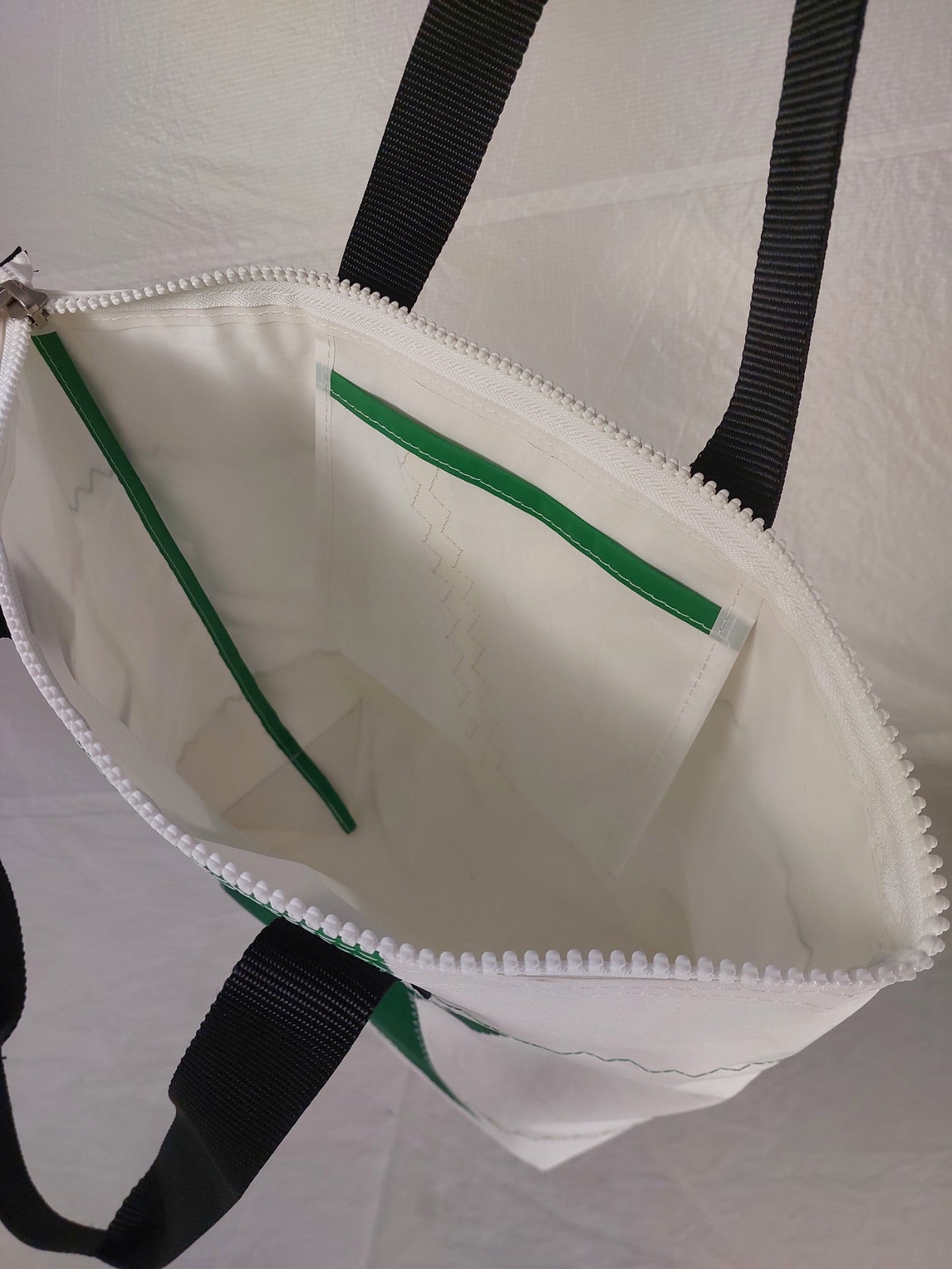 Green Star Zip Tote 933