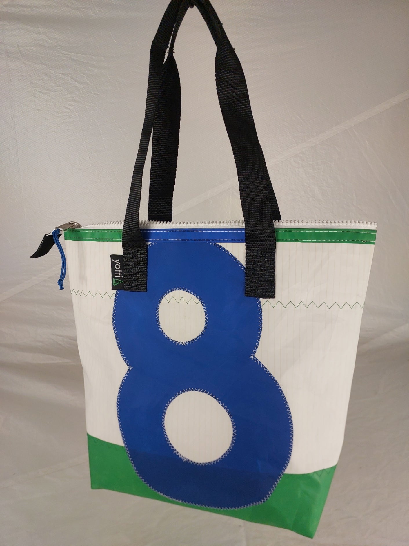 #8 Zip Tote 934