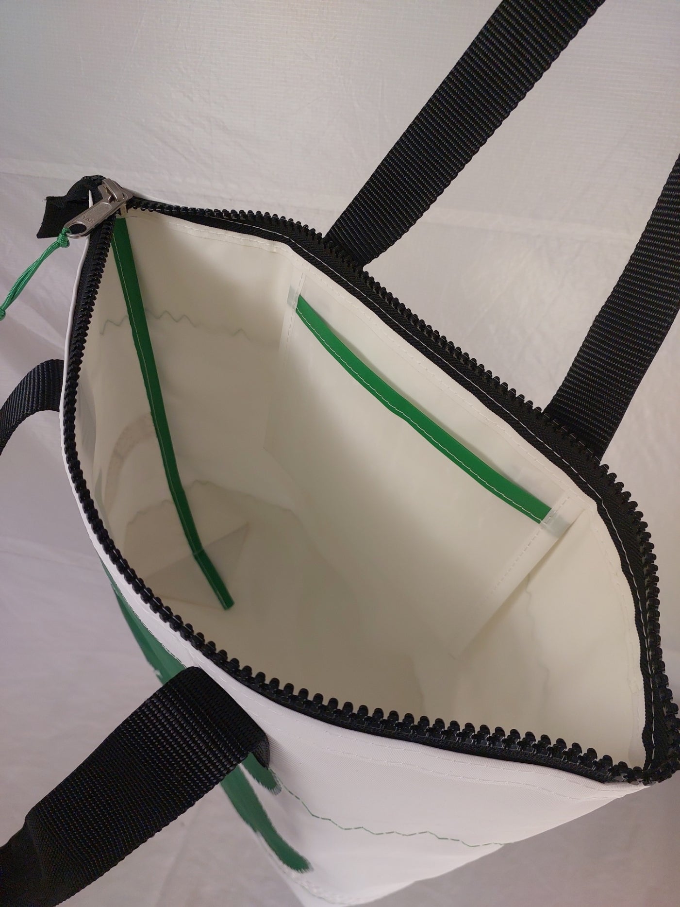 Shamrock Zip Tote 937