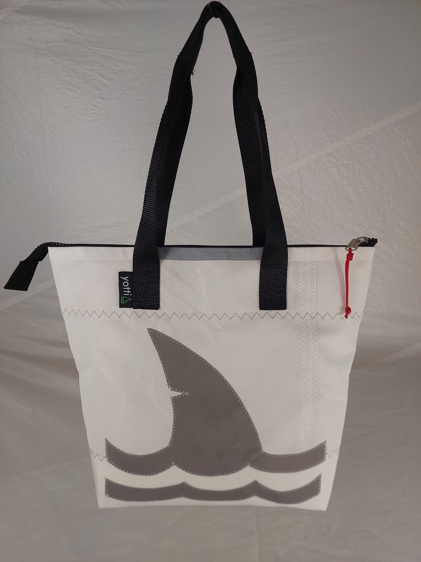 Shark Zip Tote 939