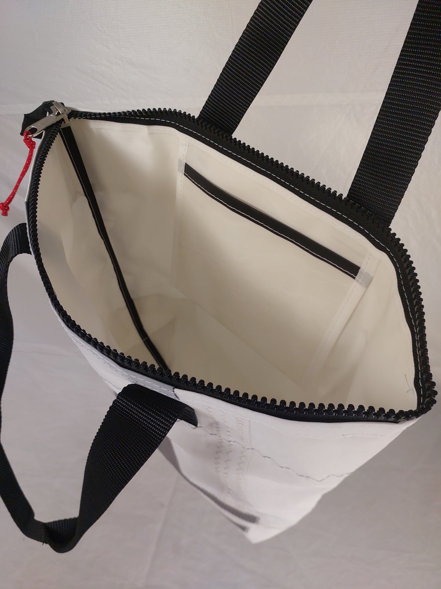 Shark Zip Tote 939