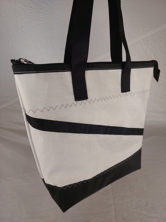 Mainsail Zip Tote 941