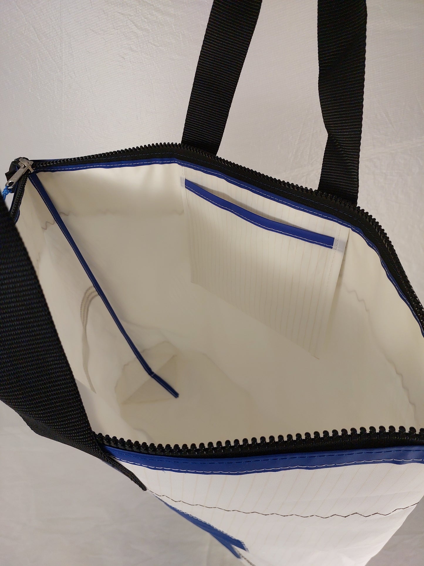 Blue 3 Cargo 929